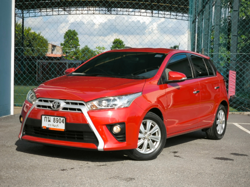 Toyota Yaris 1.2G ปี2015